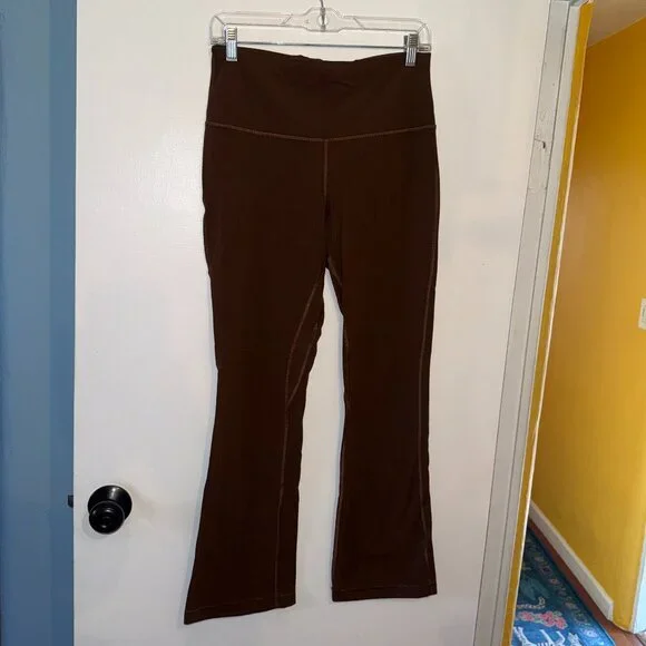 lululemon Align™ High-Rise Mini-Flare Pant Short - Lava Cake - Picture 3 of 6